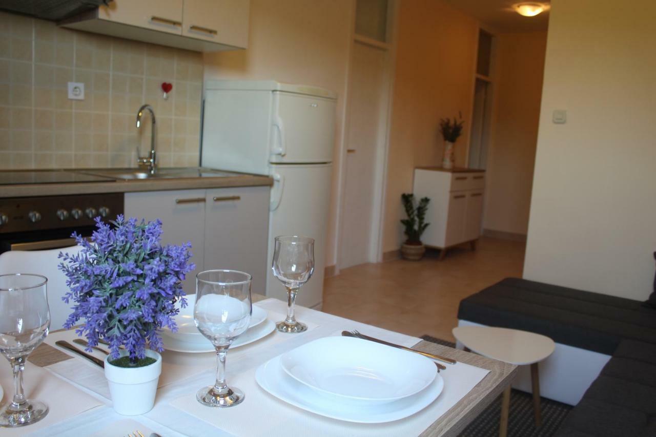 Apartment Petra Спліт Екстер'єр фото